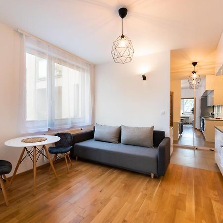 Jaktorowska Comfy Apartment Warschau Buitenkant foto